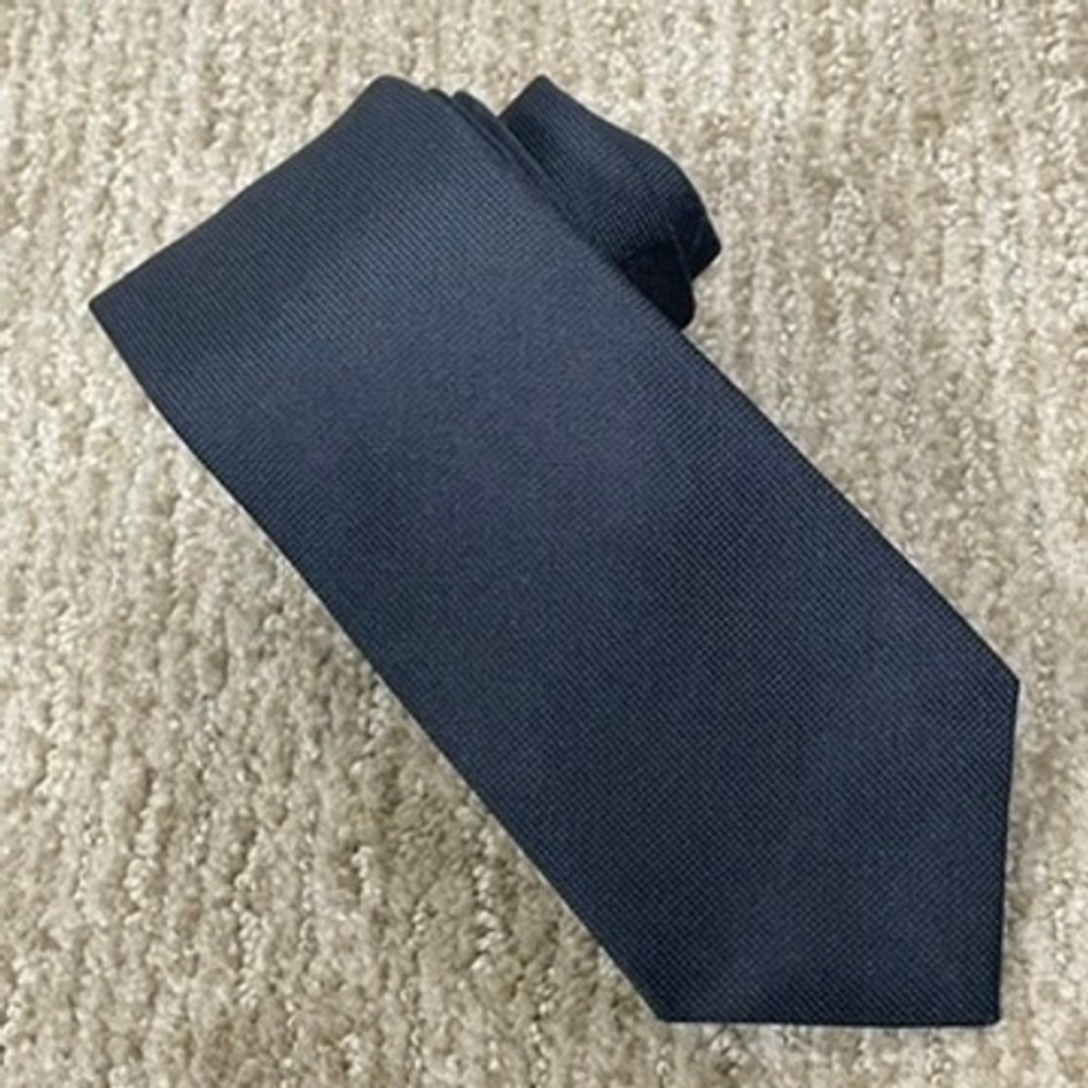 Theory Silk Necktie Mens OS Navy Blue Excellent Handmade Italian Fabric Slim